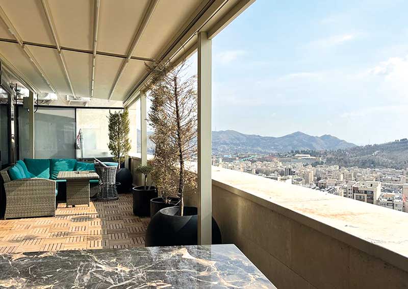 سقف متحرک تراس 67